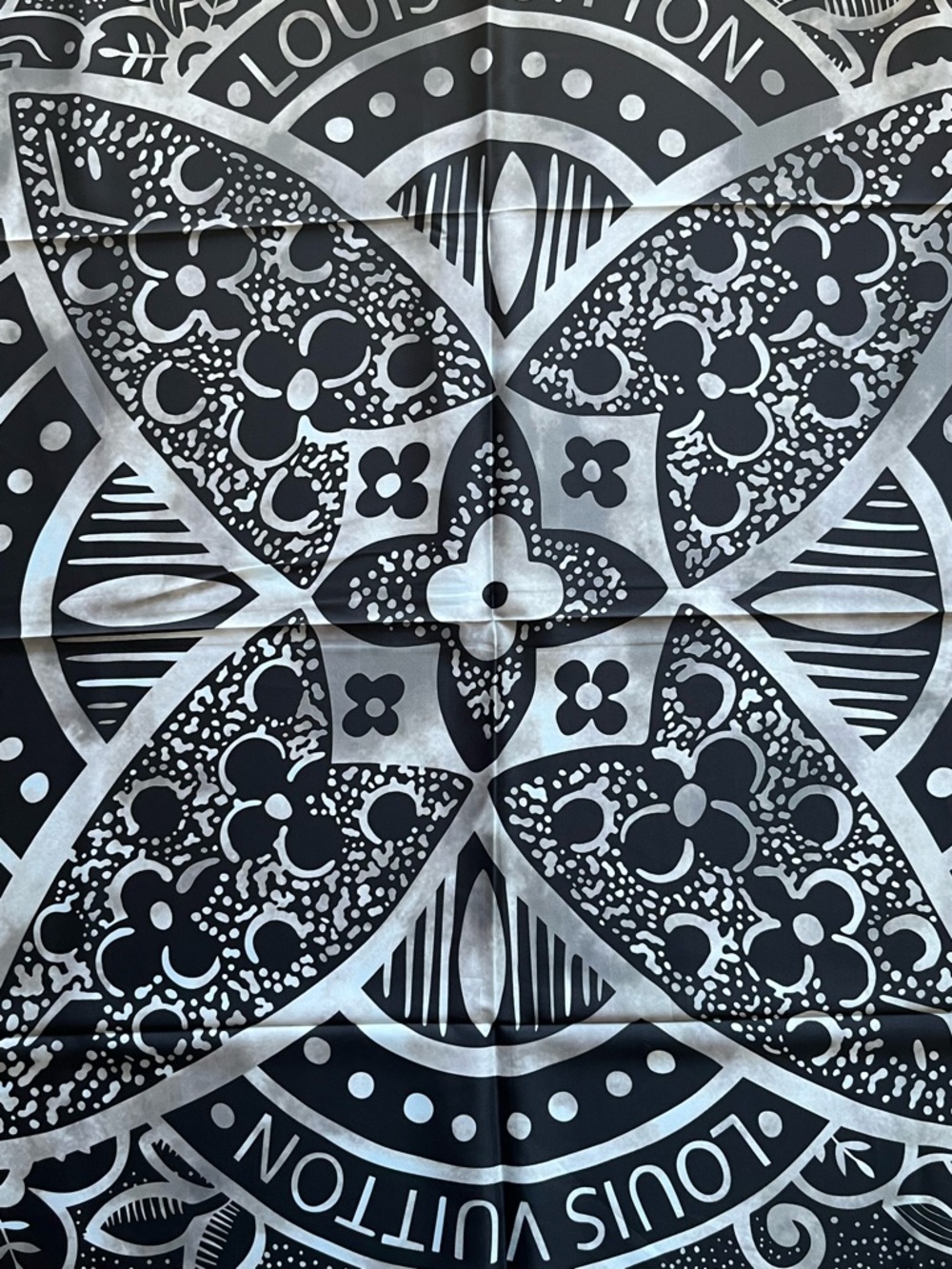 100% SILK Scarf 34” x 34”